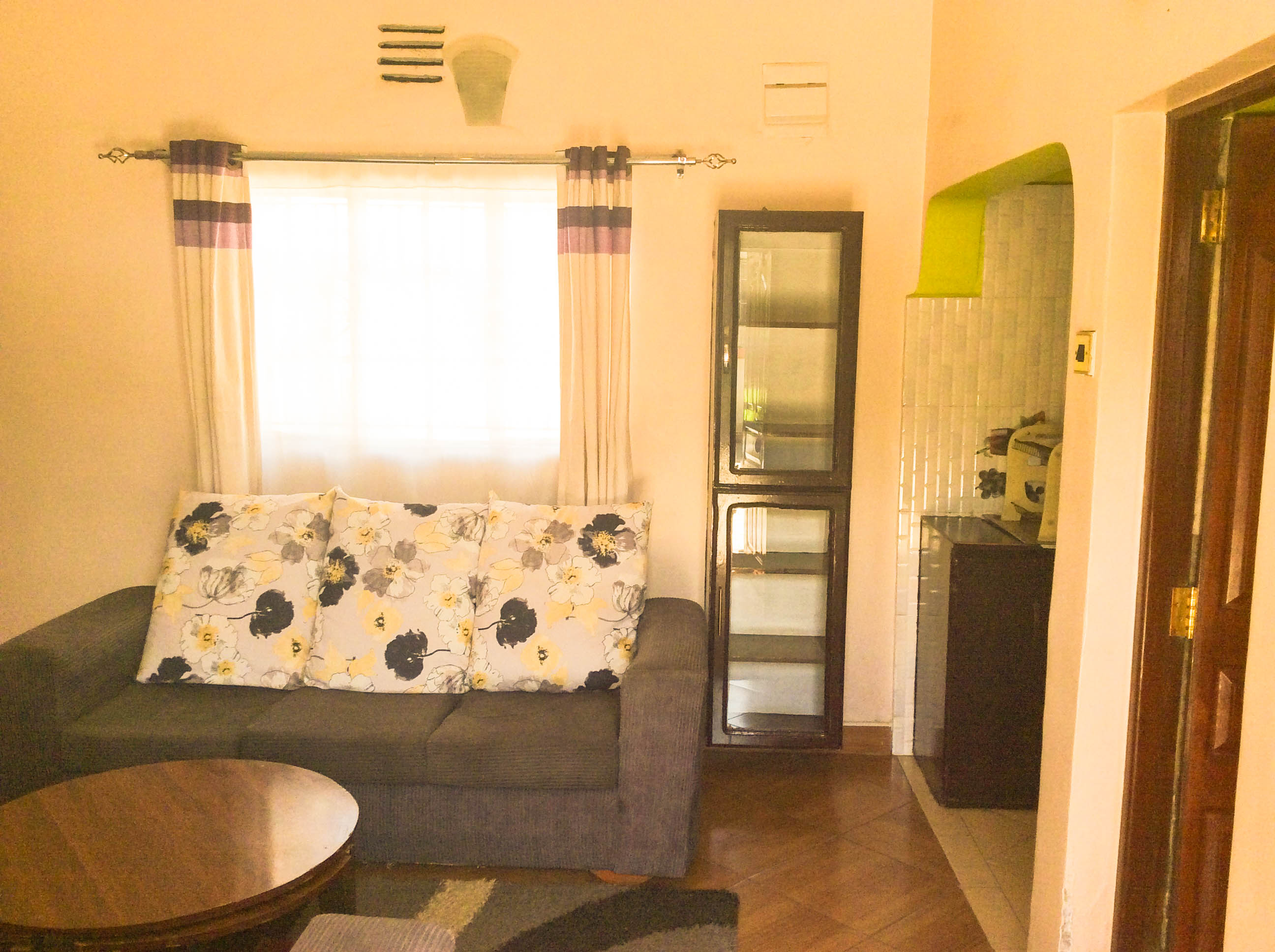 Lion Suite - Image 1